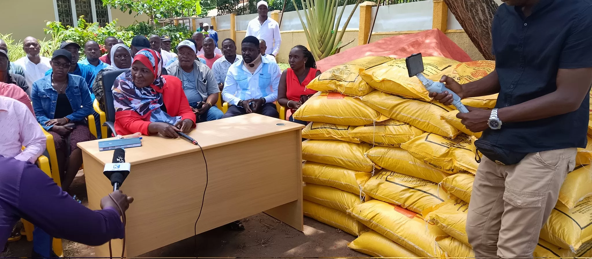 President Museveni Empowers Coordinators and Staff of ONC with Chicks and Feeds