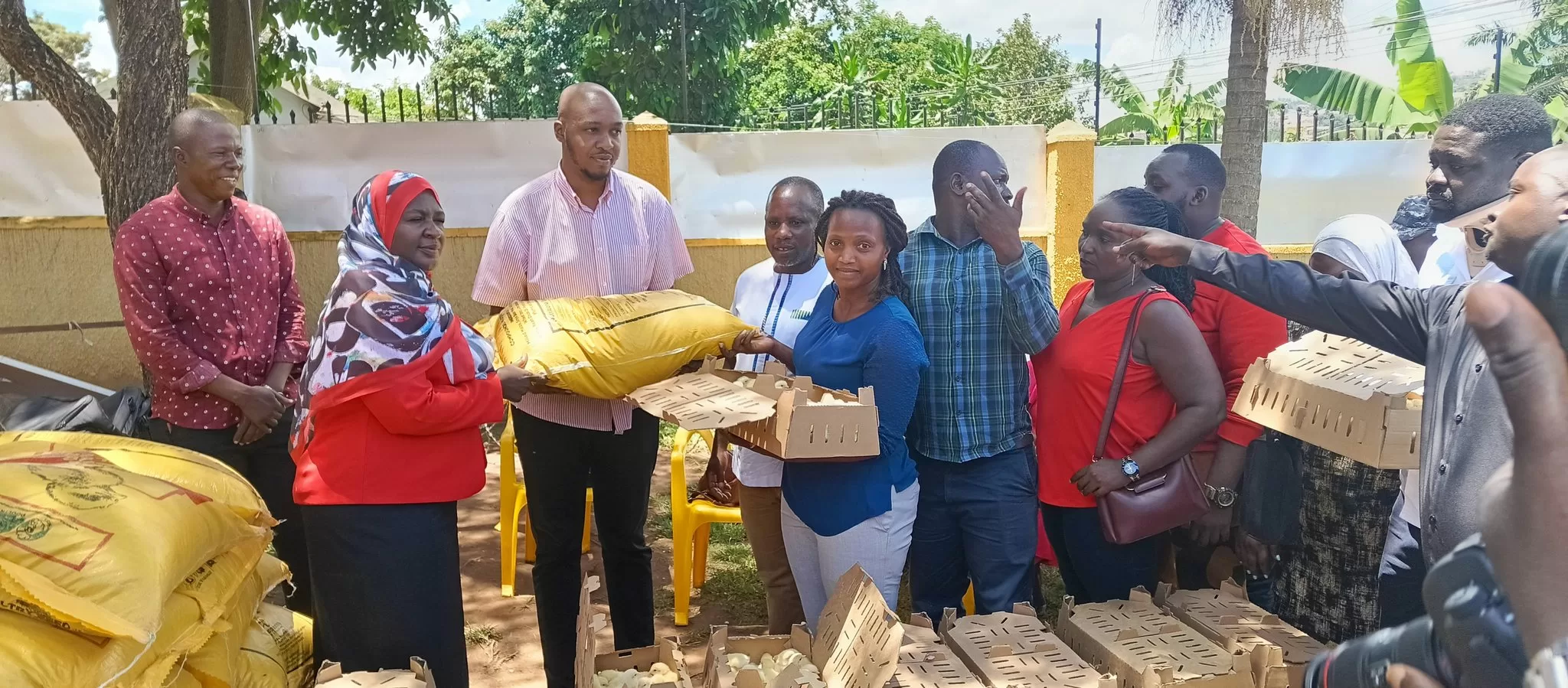 President Museveni Empowers Coordinators and Staff of ONC with Chicks and Feeds