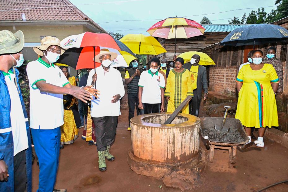 Resuming PDM Zonal Performance Assessments with A Visit to Farmers in the Busoga Sub-Region