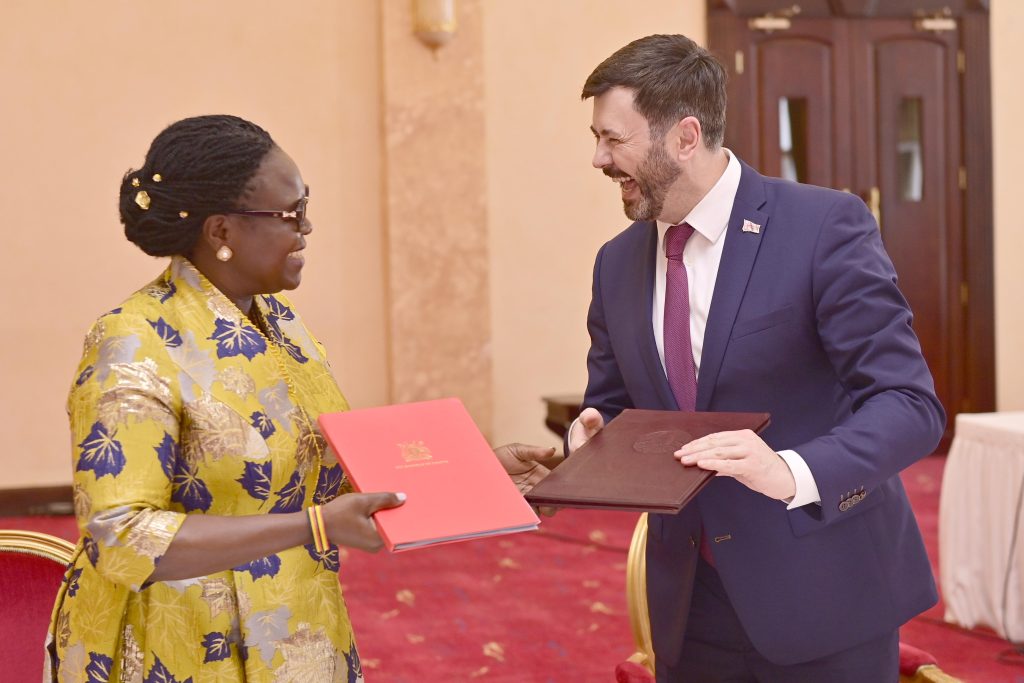Strengthening Bilateral Relations at the Official Visit of Belarus' Prime Minister to Uganda