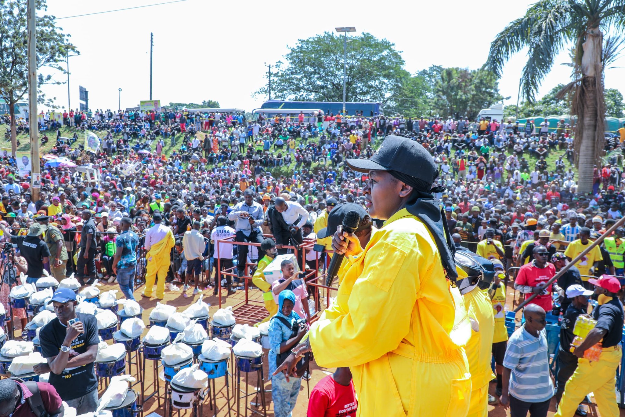 Empowerment Drive Boosts Youth in Kampala Ahead of President Museveni’s Nomination