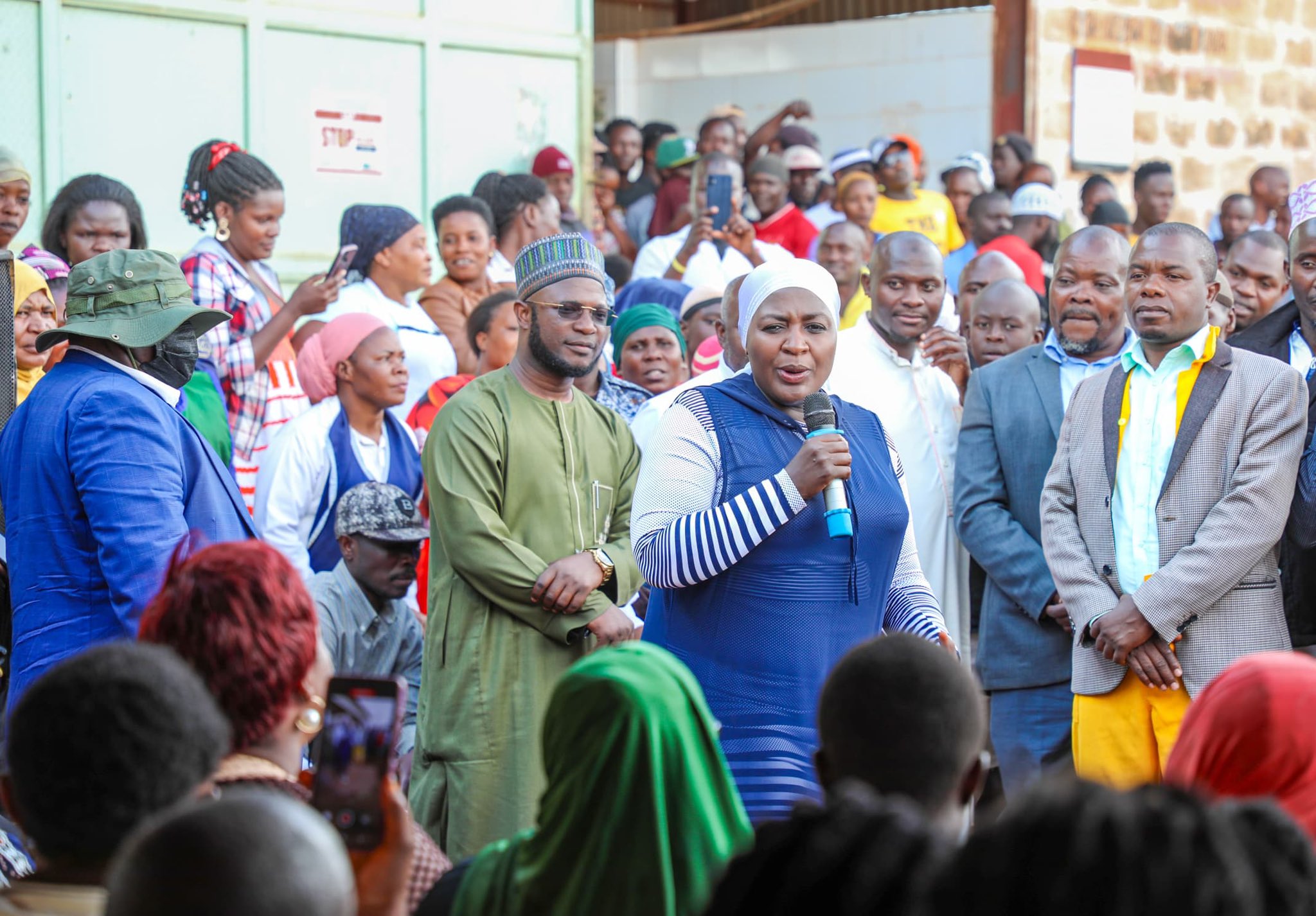 Hajjat Hadijah Namyalo Empowers Nakuwadde Market Community with Support Initiatives