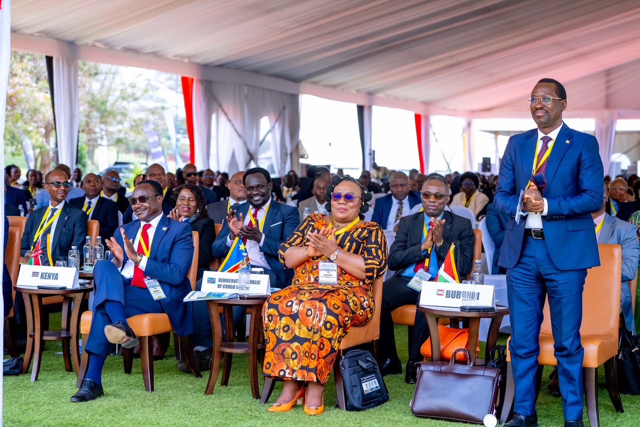 President Yoweri Kaguta Museveni, together with the First Lady and Minister of Education and Sports, Maama Janet Museveni, began the day at Munyonyo where he officially opened the 1st Regional Ministerial Conference on the East African Community Common Higher Education Area (EACCHEA).

In his address, President Museveni called upon all East African nations to embrace regional integration as the most effective pathway to prosperity, security, and transformation.

He emphasized that unity in education, trade, and governance will not only expand markets but also help the region overcome the divisive politics of identity. The President further noted that education systems across East Africa must be tailored to prepare citizens to thrive within a competitive regional market, thereby accelerating socio-economic transformation.

“A prosperous East Africa is within our reach when we stand together and work tirelessly for our shared future. Through integration, every citizen can benefit from the opportunities our region has to offer,” President Museveni affirmed.

The conference marks a significant milestone in advancing cooperation within the higher education sector, setting a strong foundation for the future of regional development and integration.
