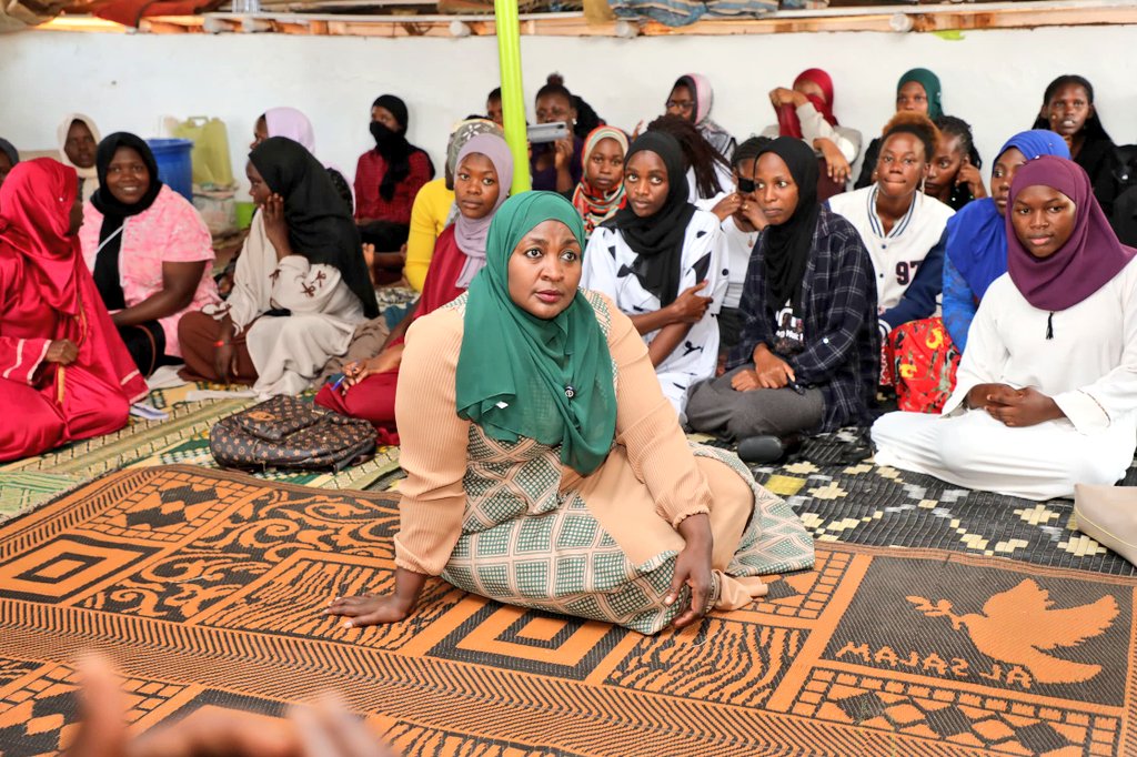 Hajjat Hadijah Namyalo Extends Ramadan Support to Muslim Students