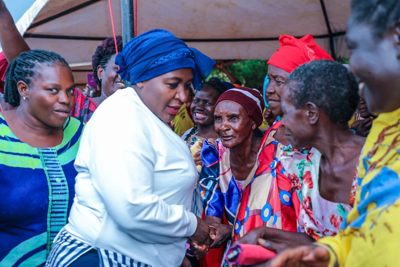 Hajjati Hadiya Namyalo Distributes Seeds and Fertilizers to Farmers in Maddu Ahead of Planting Season