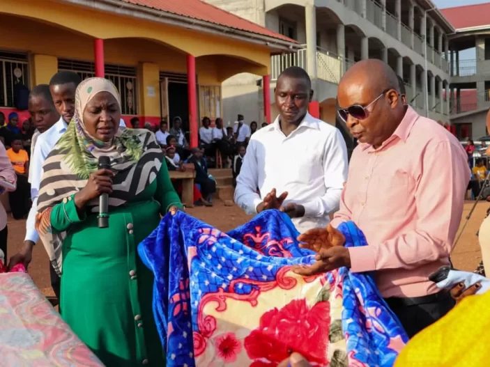 Hadijah Namyalo Uzeiye has today donated 50 mattresses and 100 blankets to Excel Vocational Institute, Luwero District