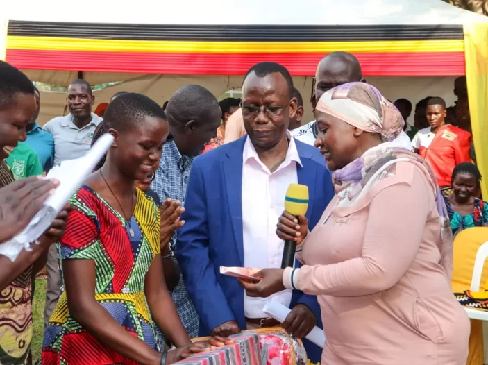 ONC Joins Tororo Municipality MP in Rewarding Outstanding PLE Students