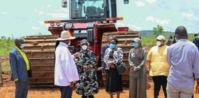 President Museveni visits the Atiak Sugar Factory